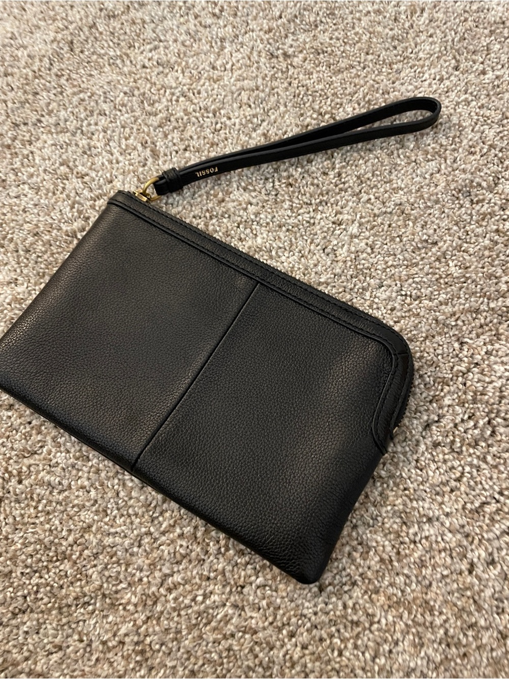 Fossil zip clutch, black leather